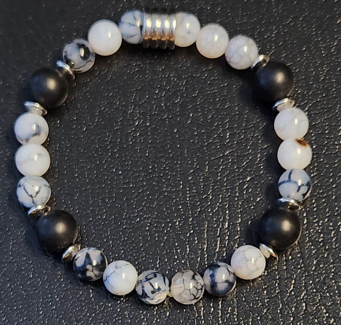 Dragon's vein Agate bracelets