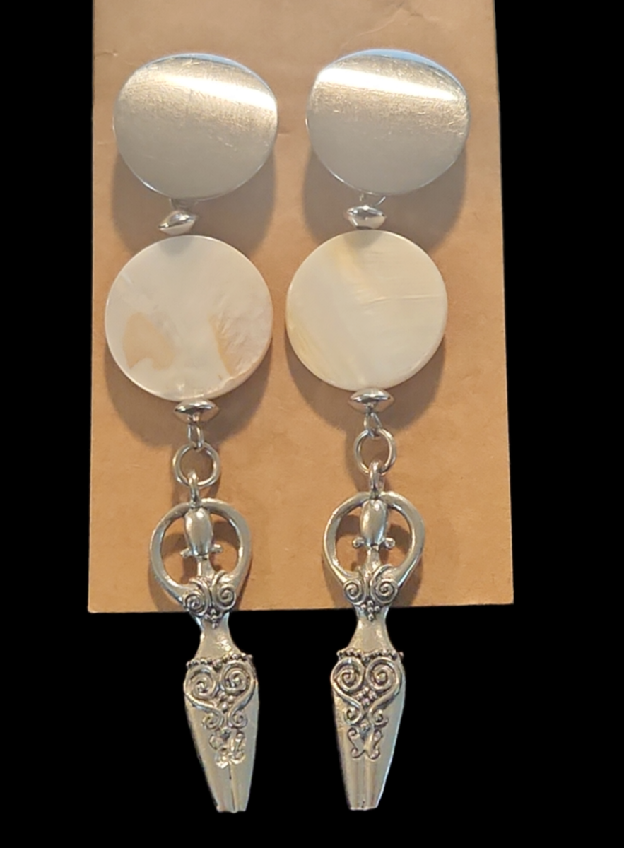 Goddess Mother of pearl