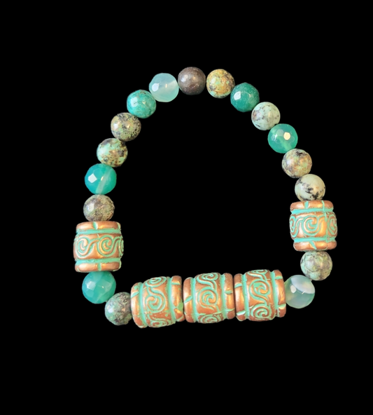 9" African Turquoise and green agate bracelet