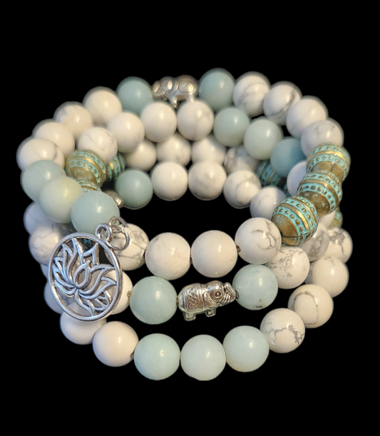 Amazonite & white Howlite wrap bracelet