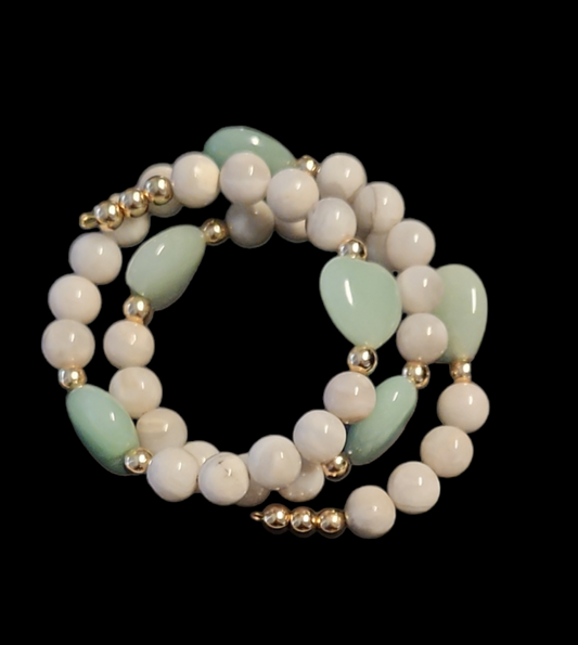 White Agate & Green Aventurine hearts wrap bracelet