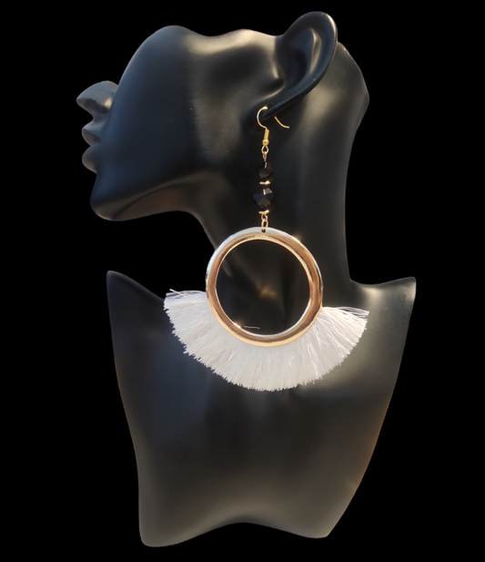 Onyx, White fan earrings