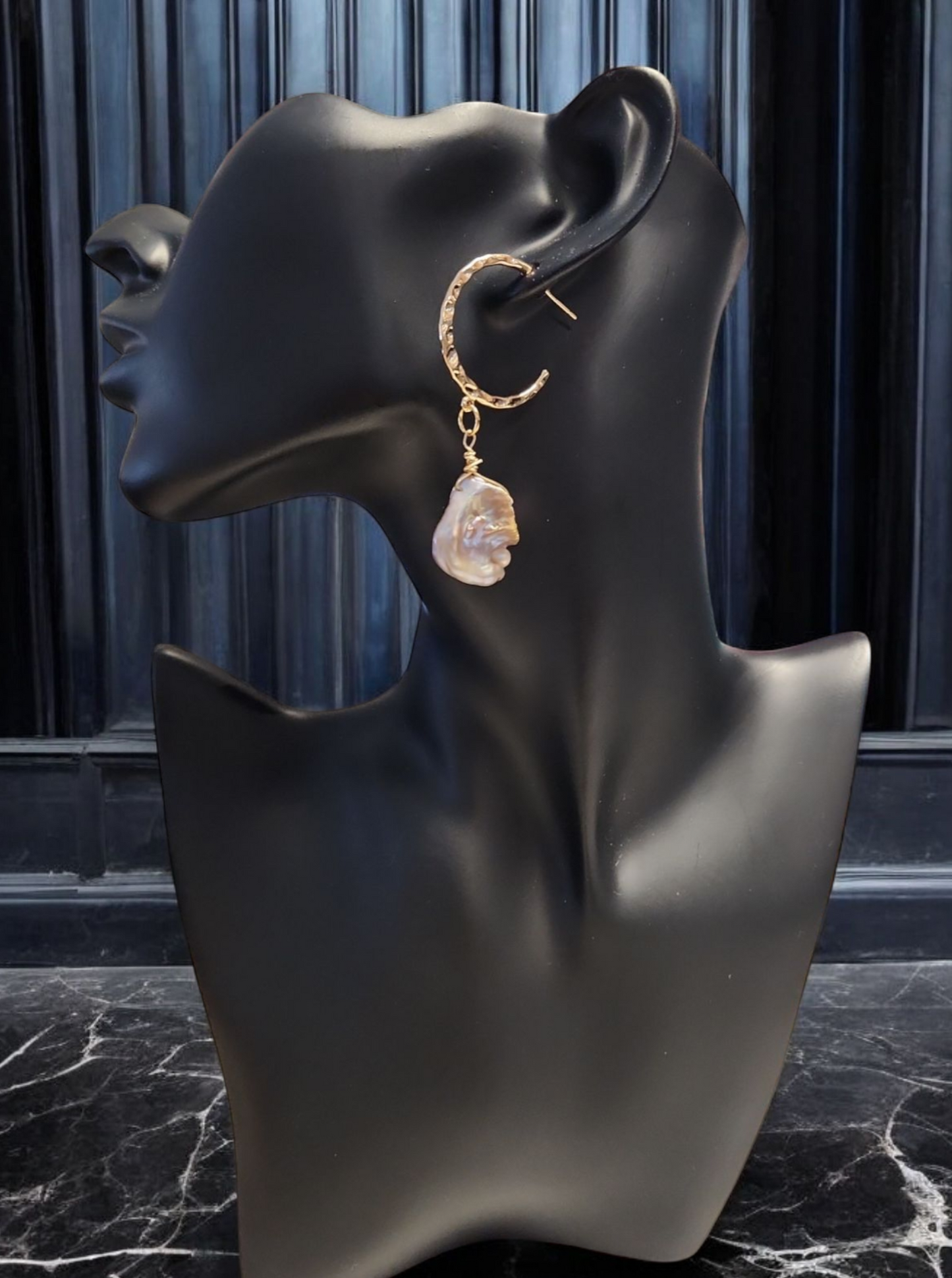 Divine Keshi Pearl Earrings