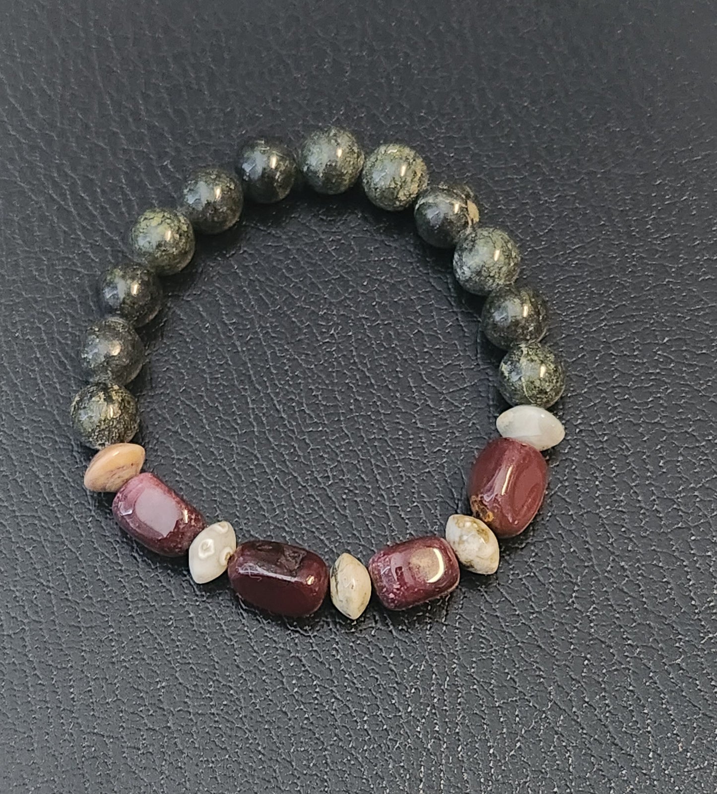 Serpentine & Red Jasper Bracelet