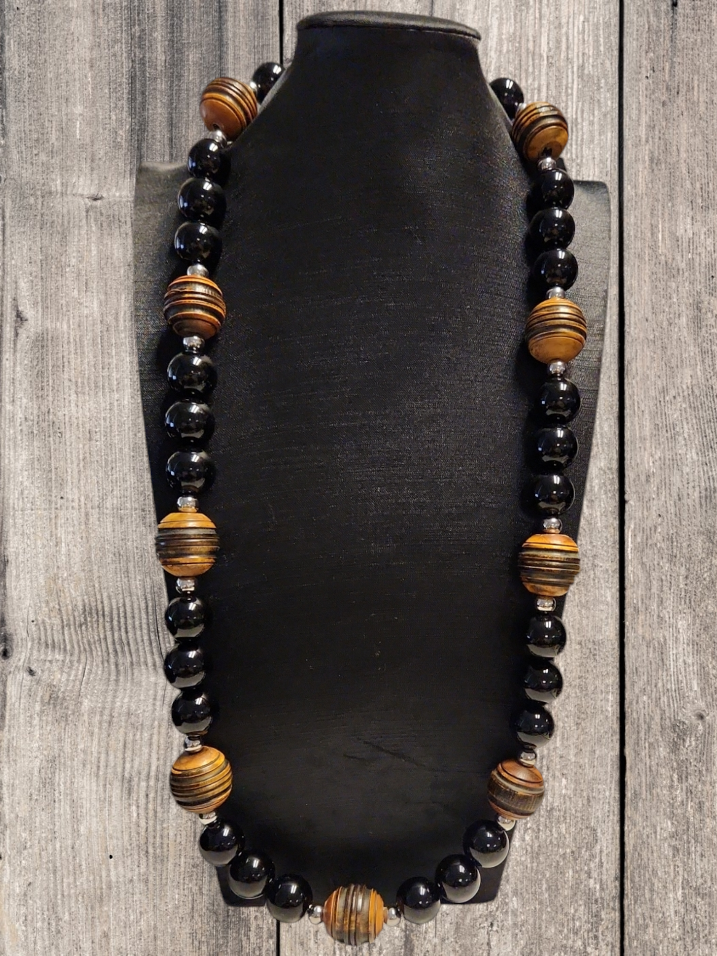 Bold Onyx Necklace